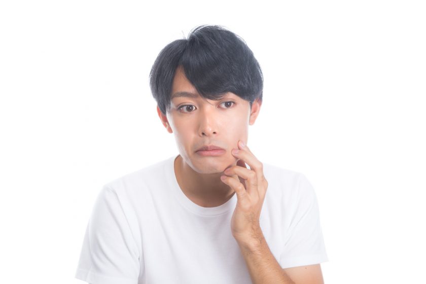 男性の大人ニキビ。その原因と予防法